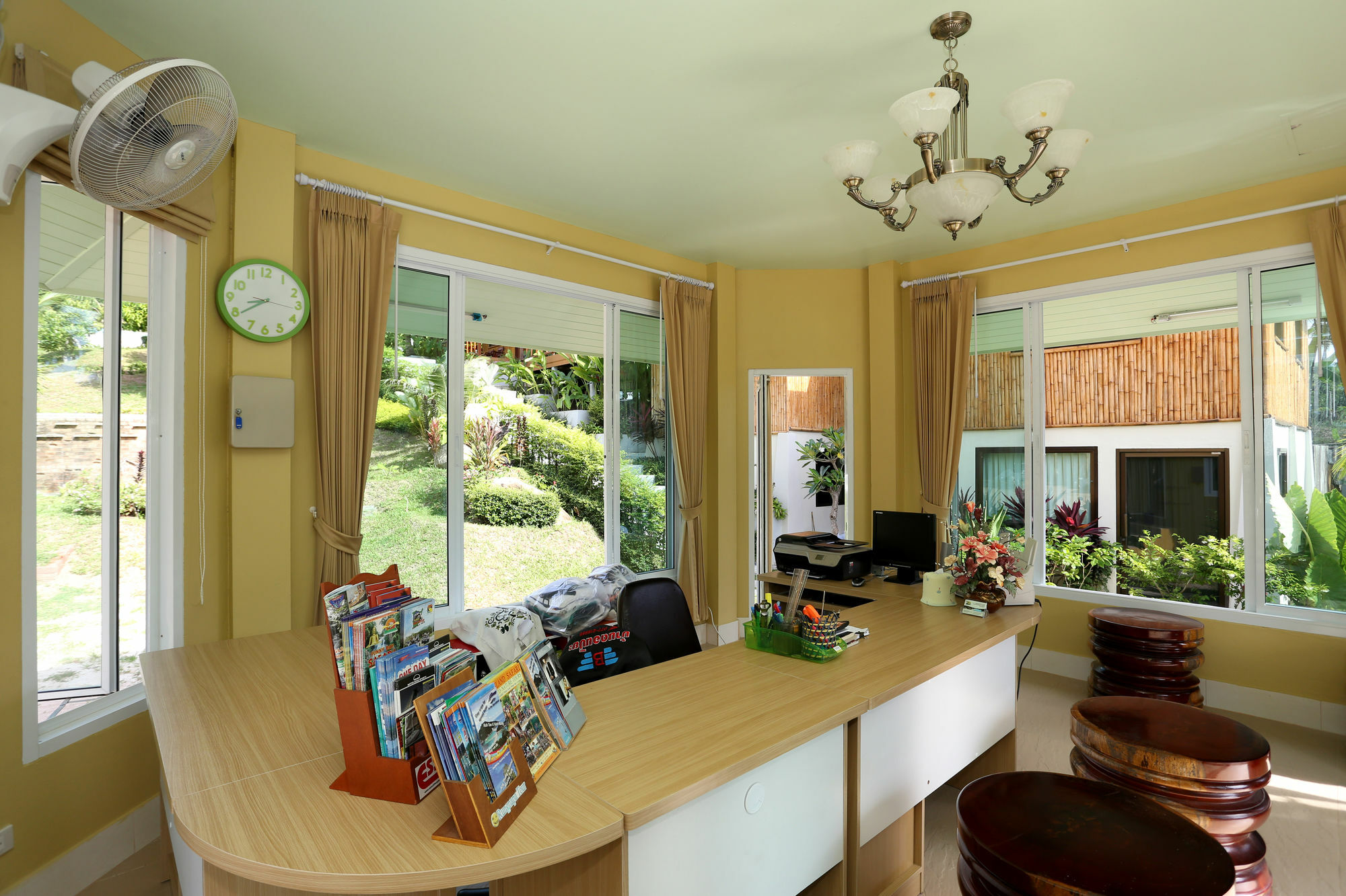 The Fisherman'S Chalet Natien Beach  Bagian luar foto